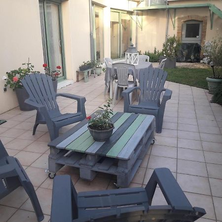 Chambre D'Hote Avec Piscine Couverte Coulaines Kültér fotó