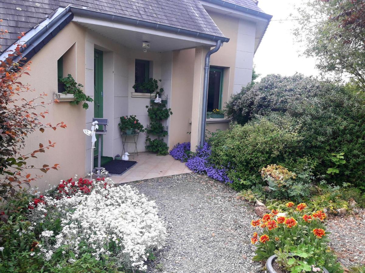 Chambre D'Hote Avec Piscine Couverte Coulaines Kültér fotó